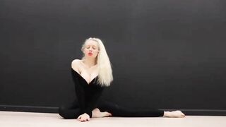 Yoga Art and Stretching — Full Body Stretch with Natalia Sense and Olesya Glory