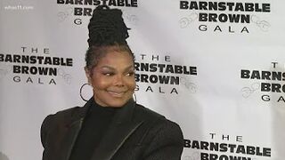 Celebrities walk red carpet at Barnstable Brown Gala