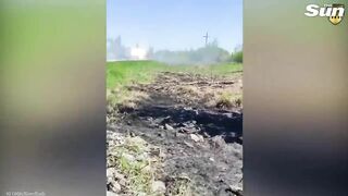 Ukrainian troops play cat-and-mouse combat games with invading Russian troops