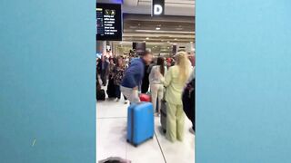 Travel chaos continues at UK airports | 5 News