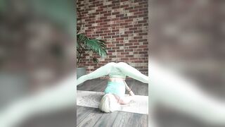 Shiny and extreme/ Standing Hamstring Stretch/ Asian Flexible Girl Stretching