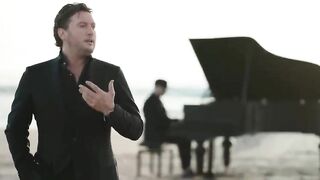 Tino Martin – Ik Kan Niet Alleen Zijn (officiële videoclip)