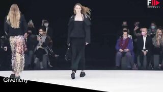 ARIEL NICHOLSON Best Model Moments FW 2022 - Fashion Channel