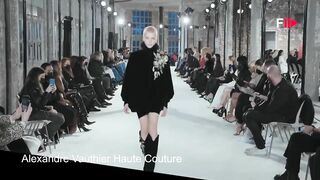 YUKI VAN GOG Best Model Moments FW 2022 - Fashion Channel
