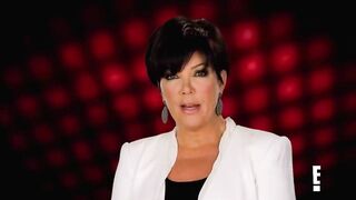 Kris Jenner Nervous to Get in Bikini on Vacation With Daughters | KUWTK Klassics | E!