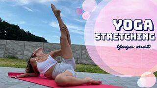 Yoga and Gymnastics / Flexibility Stretching Exercises with Tanya