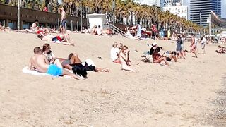 Beach Barceloneta????????Barcelona beach walk