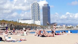 Beach Barceloneta????????Barcelona beach walk