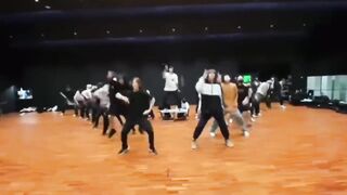 달려라 방탄 RUN BTS Dance Practice clips (posted by THV Instagram story)????