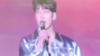 Fancam 221204 SEVENTEEN 세븐틴 funny moments @ WORLD TOUR - [BE THE SUN] - Nagoya, D.2