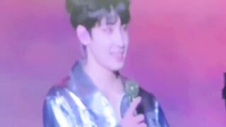 Fancam 221204 SEVENTEEN 세븐틴 funny moments @ WORLD TOUR - [BE THE SUN] - Nagoya, D.2