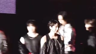 Fancam 221204 SEVENTEEN 세븐틴 funny moments @ WORLD TOUR - [BE THE SUN] - Nagoya, D.2