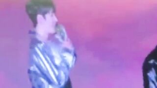 Fancam 221204 SEVENTEEN 세븐틴 funny moments @ WORLD TOUR - [BE THE SUN] - Nagoya, D.2