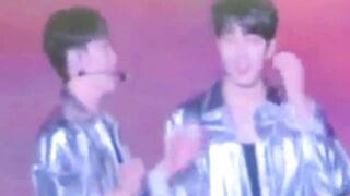 Fancam 221204 SEVENTEEN 세븐틴 funny moments @ WORLD TOUR - [BE THE SUN] - Nagoya, D.2