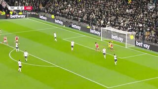 HIGHLIGHTS | Tottenham Hotspur vs Arsenal (0-2) | North London derby delight!