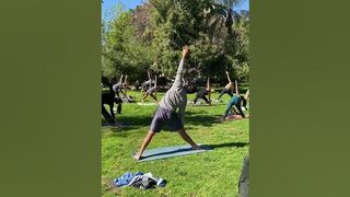 Runyon Canyon - Yoga In The Park
