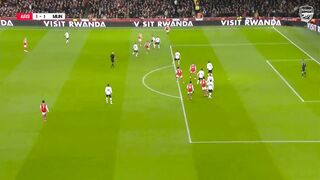 HIGHLIGHTS | Arsenal vs Manchester United (2-3) | Nketiah (2), Saka