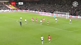Wout Off The Mark! ???????? | Forest 0-3 Man Utd | Highlights