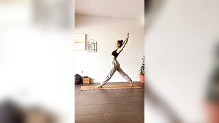 Stretching and Contortion | Yoga Flow for HIP OPENER #contortion #shorts #YOGADAILYPRACTICEZ