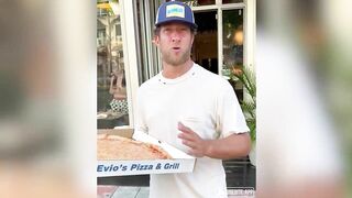 Barstool Pizza Review - Evio's Pizza & Grill (Miami Beach, FL)