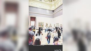 Odia goes to Louvre. #france #paris #museedulouvre #odiatoka #europe #odiavlog #minivlog #travel
