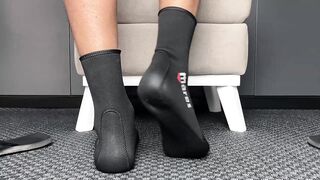 Mares Neoprene Diving Socks Try On Haul | Men Try Footwear!