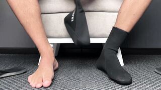 Mares Neoprene Diving Socks Try On Haul | Men Try Footwear!