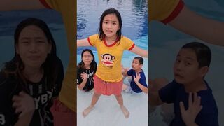 Lost Girl and Unlucky Duo with Big Duck????‼️ | JJaiPan #Shorts #tiktok