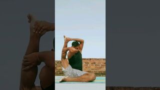 Yoga stretching Body Flexibility workout | yoga????#yoga #shortsfeed #video #shorts #viral #viral