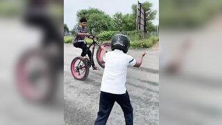 Are he r challenge to mangha ???????? ###shortvideo #cyclestunt #race #cycle