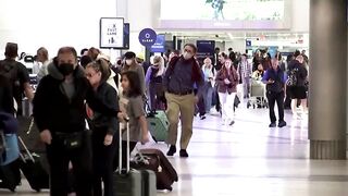 US airlines predict record Thanksgiving travel