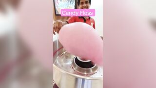 Cotton candy making candy #indianstreetfood #stretching #st...#shorts #candyfloss