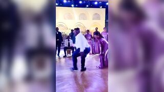 Why’s he so flexible #wedding #Dance