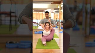 Paschimottanasana Eka Pada Sirsasana Advanced Variation Yoga Pose #yoga #advancedyoga #hipopening