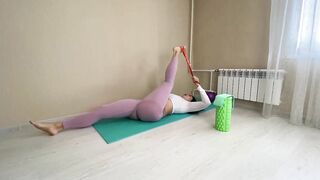 Flexibility exercises - Stretching with Band