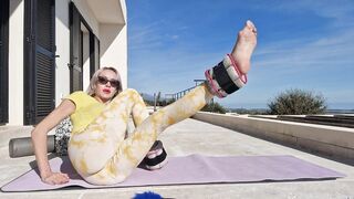 Stretching Routine For Yoga for legs splits | Feet yoga