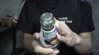ASMR | Flexible hands continuously tap the glass bottle