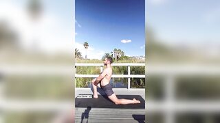 8-Minute Stretching Routine to Improve Flexibility & Overall Health