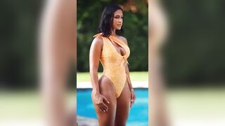 360 : bikinis super model’s rate