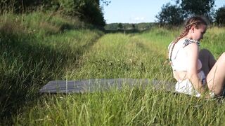 OUTDOOR YOGA STRETCHING [4k]