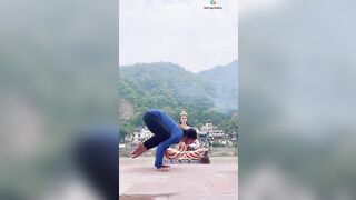 Yoga at Ganga Ghat |Yoga with Urmi Pandya