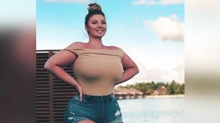 Ashley Alexiss.. Wiki Biography,age,weight,relationships,net worth - Curvy models plus size